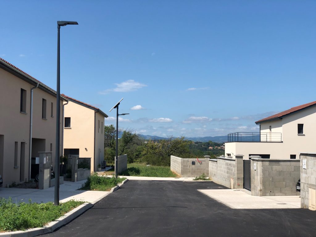 SOLAIZE - Lotissement lampadaires Solaires