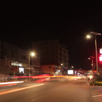 Éclairage routier solaire à Libreville (Gabon) - Combi Top 3 | Tekk S